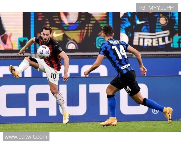 国米前锋受伤，或将缺席下场比赛：蓝黑军团的前景与挑战