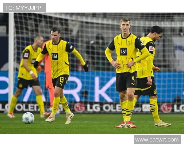 汉堡客场三连败惨遭法兰克福逆转击败