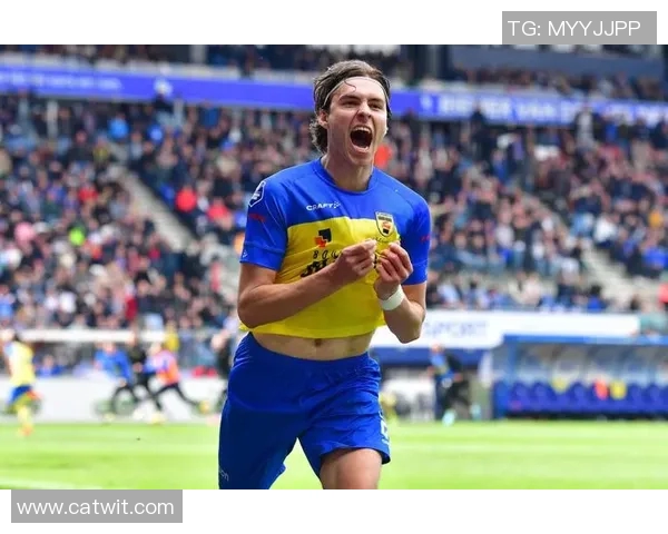 汉诺威狂胜比勒费尔德，实力碾压对手，赢得掌声雷动