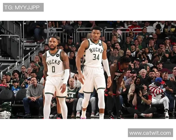 火箭豪取决赛首胜，领先雄鹿1-0