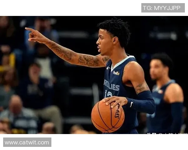 爵士队战胜灰熊队，晋级半决赛：历史性的里程碑