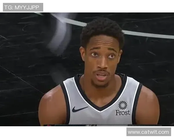 马刺球员德罗赞受伤，将缺席两周比赛备战