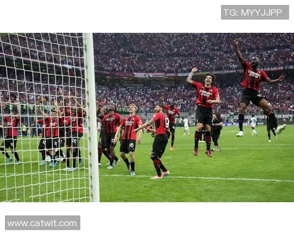 意甲联赛停摆：疫情下的挑战与机遇