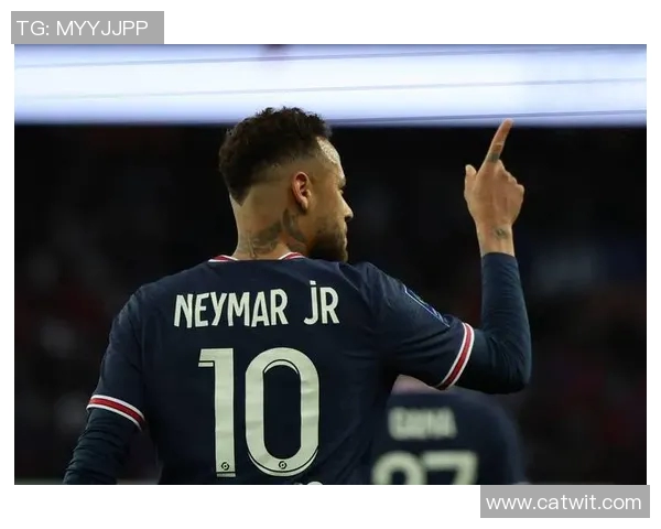 内马尔转会巴黎圣日耳曼，法甲震动！球迷期待新赛季巴黎圣日耳曼能否称王