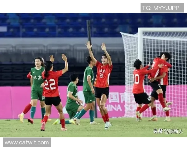 女足联赛迎来新一轮角逐,甲级联赛湖北队取得首胜 女足联赛迎来新一轮角逐,甲级联赛湖北队取得首胜