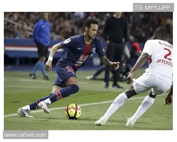 内马尔强势回归!巴黎圣日耳曼豪取法甲榜首,重返巅峰势不可挡 内马尔强势回归!巴黎圣日耳曼豪取法甲榜首,重返巅峰势不可挡