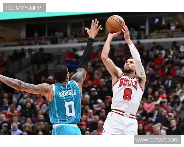 公牛球星拉文因脚踝受伤将缺席数场比赛，球队前景备受考验